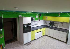 Дом 150м², 2-этажный, участок 6 сот.  