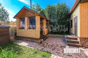 Коттедж 211м², 2-этажный, участок 6 сот.  