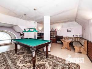 Дом 428м&sup2;, 3-этажный, участок 13 сот.  