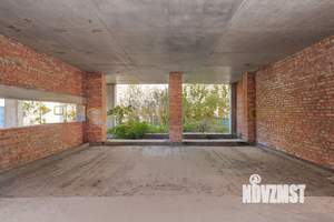 Коттедж 338м², 2-этажный, участок 7 сот.  