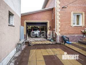 Дом 200м², 2-этажный, участок 5 сот.  