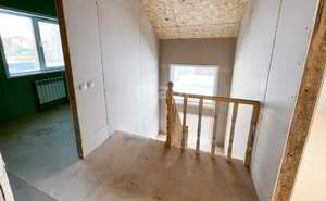 Дом 142м&sup2;, 2-этажный, участок 5 сот.  