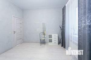 Дом 230м², 3-этажный, участок 6 сот.  