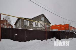 Дом 270м&sup2;, 3-этажный, участок 10 сот.  