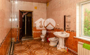 Дом 386м², 2-этажный, участок 6 сот.  