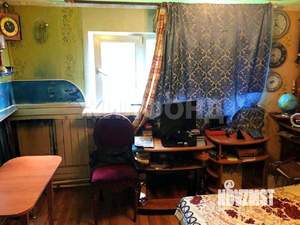 Дом 50м², 2-этажный, участок 6 сот.  