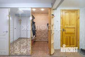 Дом 253м&sup2;, 3-этажный, участок 8 сот.  