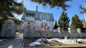 Дом 325м², 2-этажный, участок 9 сот.  