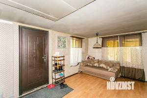 Дом 300м&sup2;, 3-этажный, участок 9 сот.  