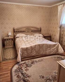 Дом 487м&sup2;, 3-этажный, участок 8 сот.  