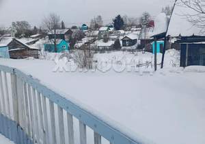 Дом 10м&sup2;, 2-этажный, участок 6 сот.  