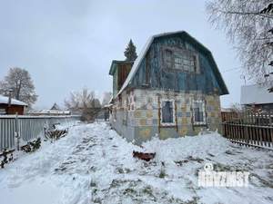 Дом 40м&sup2;, 2-этажный, участок 5 сот.  