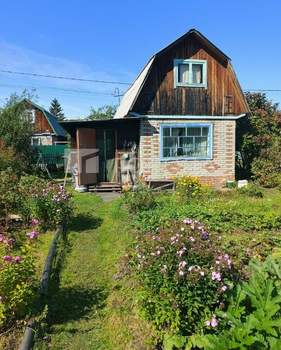 Дом 55м&sup2;, 2-этажный, участок 5 сот.  