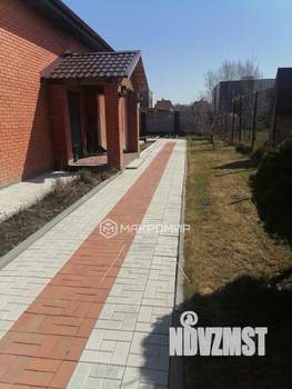Коттедж 320м², 2-этажный, участок 575 сот.  