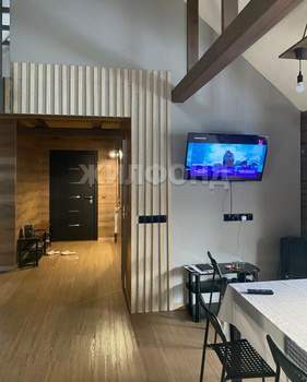 Дом 147м&sup2;, 2-этажный, участок 6 сот.  