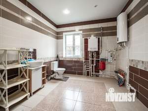 Дом 290м², 3-этажный, участок 8 сот.  