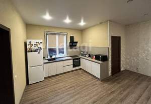 Дом 132м&sup2;, 2-этажный, участок 3 сот.  