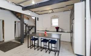 Дом 230м², 2-этажный, участок 6 сот.  