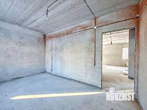 Дом 206м&sup2;, 3-этажный, участок 7 сот.  