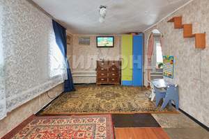 Дом 60м&sup2;, 2-этажный, участок 5 сот.  