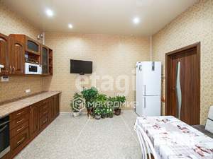 Дом 200м², 2-этажный, участок 5 сот.  