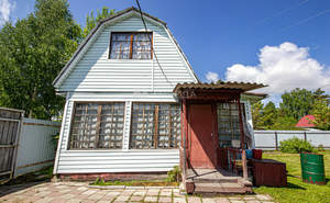 Дом 50м², 2-этажный, участок 5 сот.  