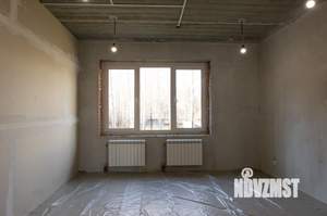 Таунхаус 250м&sup2;, 3-этажный, участок 2 сот.  