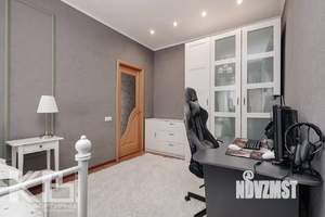 Коттедж 266м&sup2;, 3-этажный, участок 6 сот.  