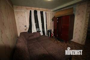 Дом 64м², 2-этажный, участок 5 сот.  