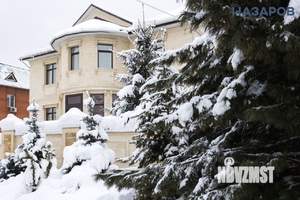 Коттедж 599м², 3-этажный, участок 14 сот.  