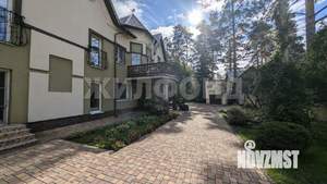 Коттедж 626м&sup2;, 4-этажный, участок 25 сот.  