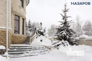 Коттедж 599м², 3-этажный, участок 14 сот.  