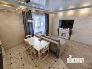 Таунхаус 180м², 3-этажный, участок 3 сот.  