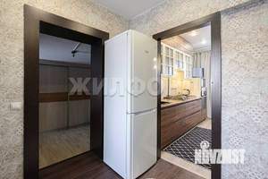 Дом 80м&sup2;, 2-этажный, участок 3 сот.  