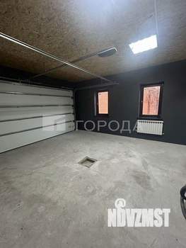 Дом 200м², 2-этажный, участок 8 сот.  