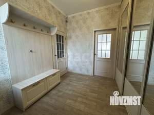 Дом 324м², 3-этажный, участок 4 сот.  
