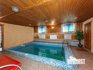 Дом 651м², 2-этажный, участок 6 сот.  