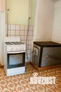 Дом 50м², 2-этажный, участок 8 сот.  