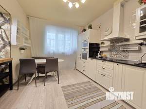 Таунхаус 332м&sup2;, 3-этажный, участок 4 сот.  