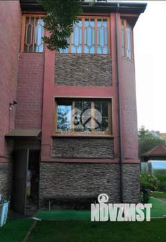 Таунхаус 316м², 2-этажный, участок 6 сот.  