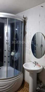 Дом 146м&sup2;, 2-этажный, участок 5 сот.  