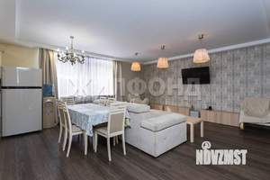 Дом 190м&sup2;, 2-этажный, участок 7 сот.  