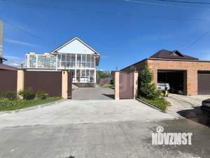 Дом 212м&sup2;, 3-этажный, участок 7 сот.  