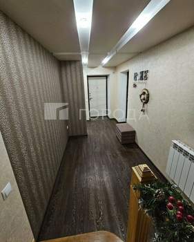 Дом 165м², 3-этажный, участок 1 сот.  