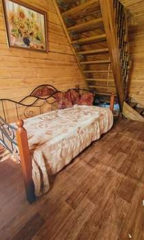 Дом 40м², 2-этажный, участок 5 сот.  