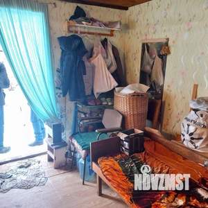 Дом 22м², 2-этажный, участок 4 сот.  