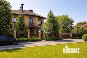 Дом 364м&sup2;, 2-этажный, участок 20 сот.  