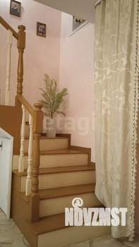 Дом 105м&sup2;, 2-этажный, участок 5 сот.  