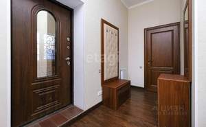 Дом 400м&sup2;, 3-этажный, участок 6 сот.  