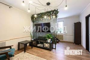 Дом 80м&sup2;, 2-этажный, участок 3 сот.  